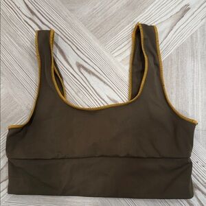 It's Now Cool The Contour Crop Top - Olive (Small)